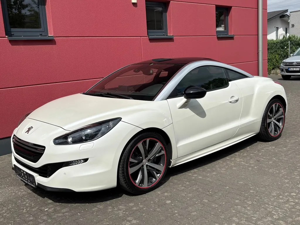 Peugeot RCZ