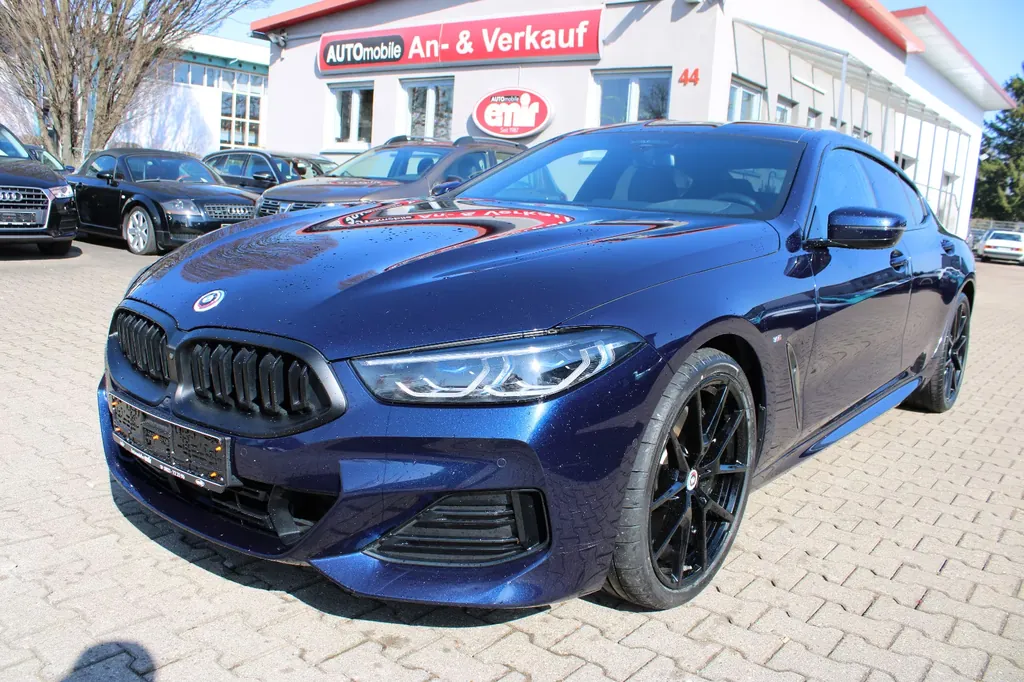 BMW 840
