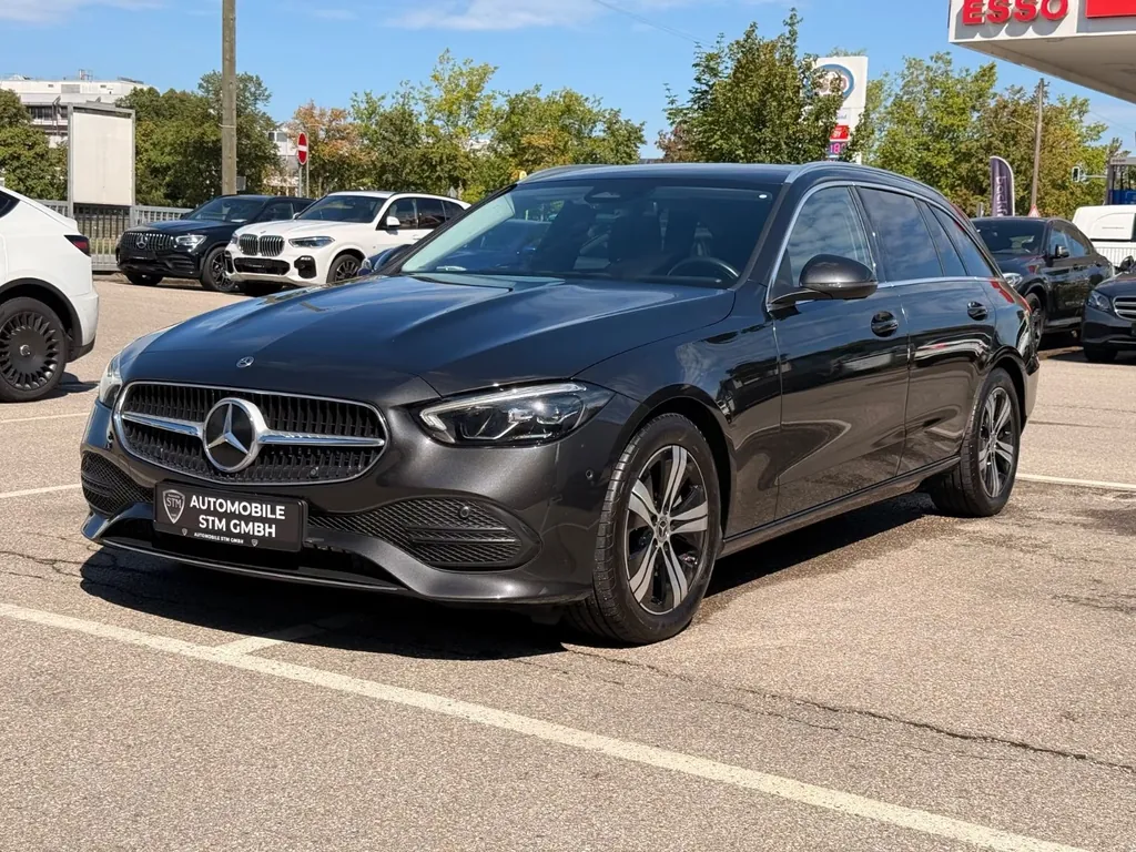 Mercedes-Benz C 220