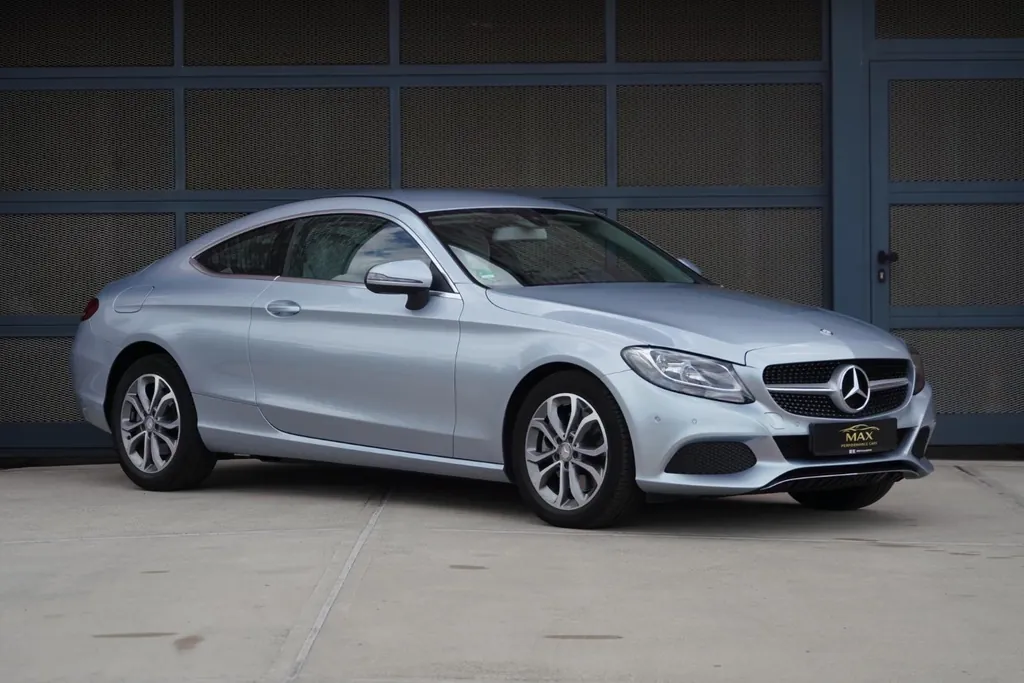 Mercedes-Benz C 300