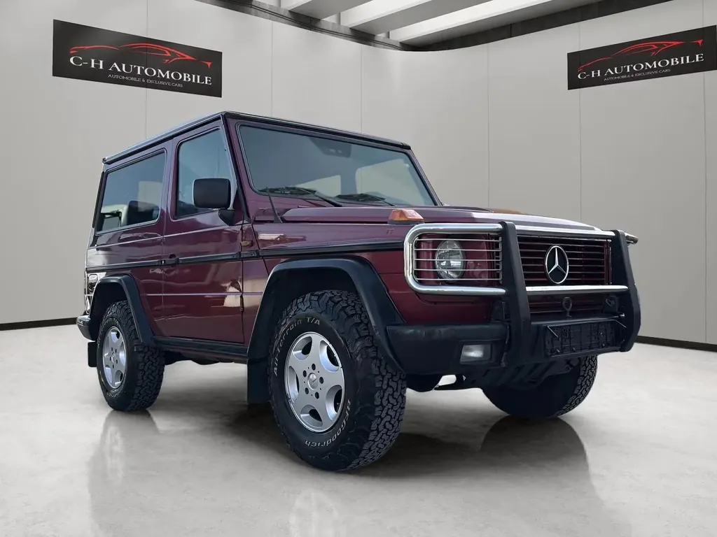 Mercedes-Benz G 300