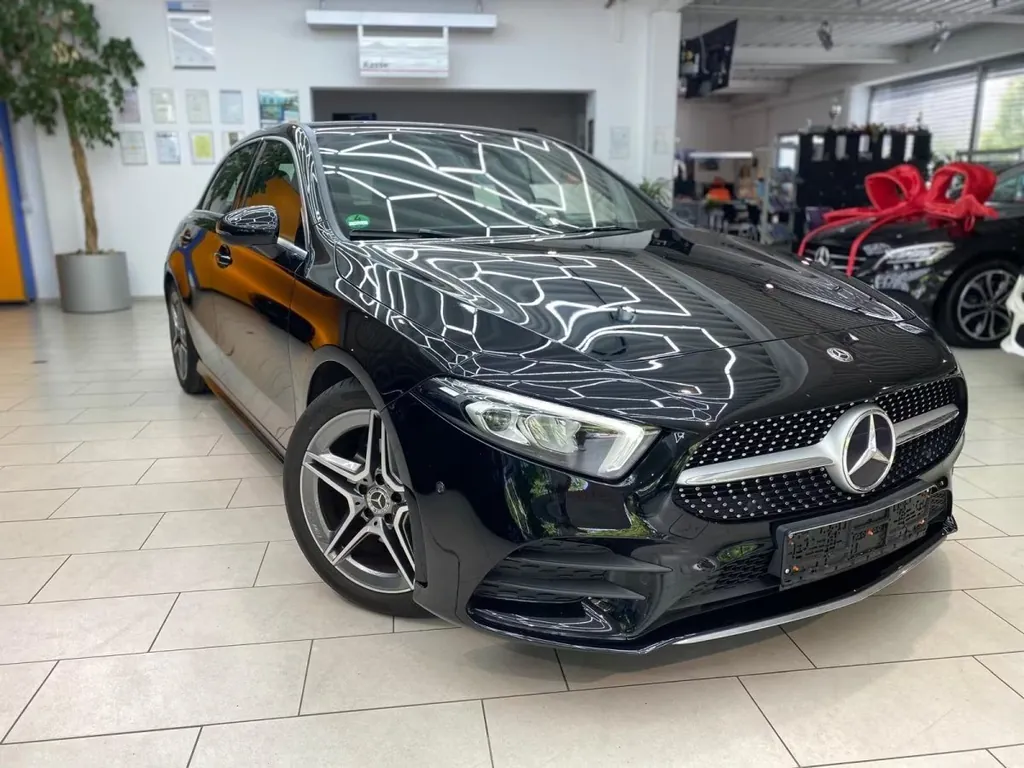 Mercedes-Benz A 180