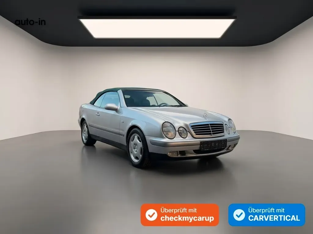 Mercedes-Benz CLK 230