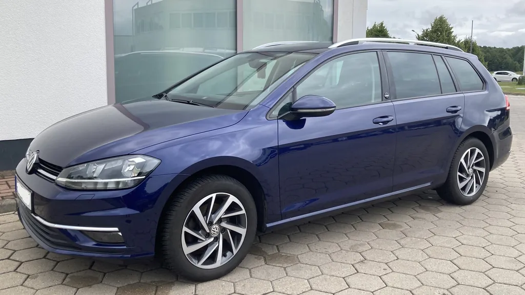 Verkaufe Golf Variant Sound mit Klima und AHK