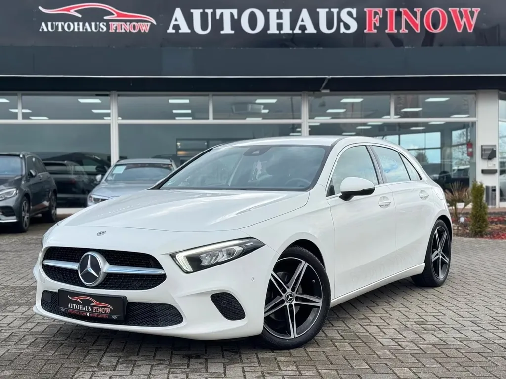 Mercedes-Benz A 200