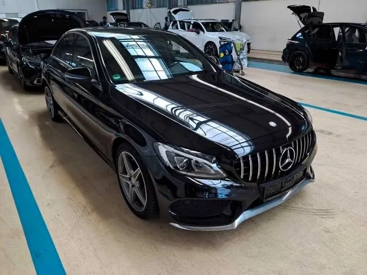 Mercedes-Benz C 200