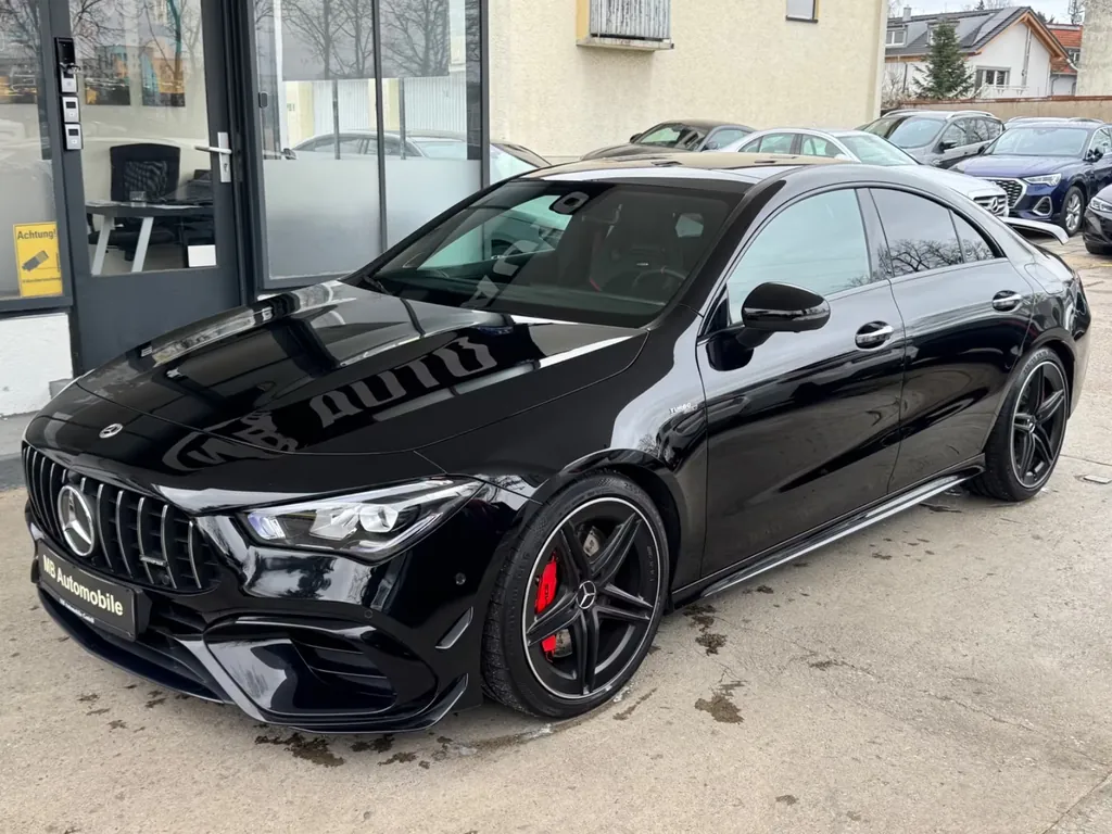 Mercedes-Benz CLA 45 AMG