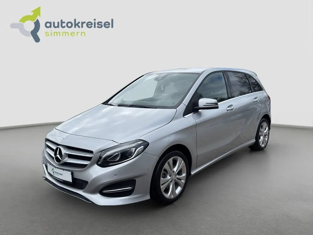 Mercedes-Benz B 200