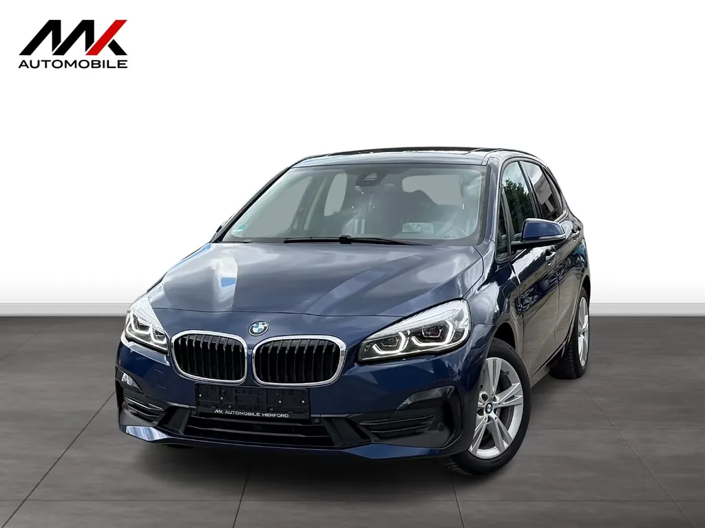 BMW 225