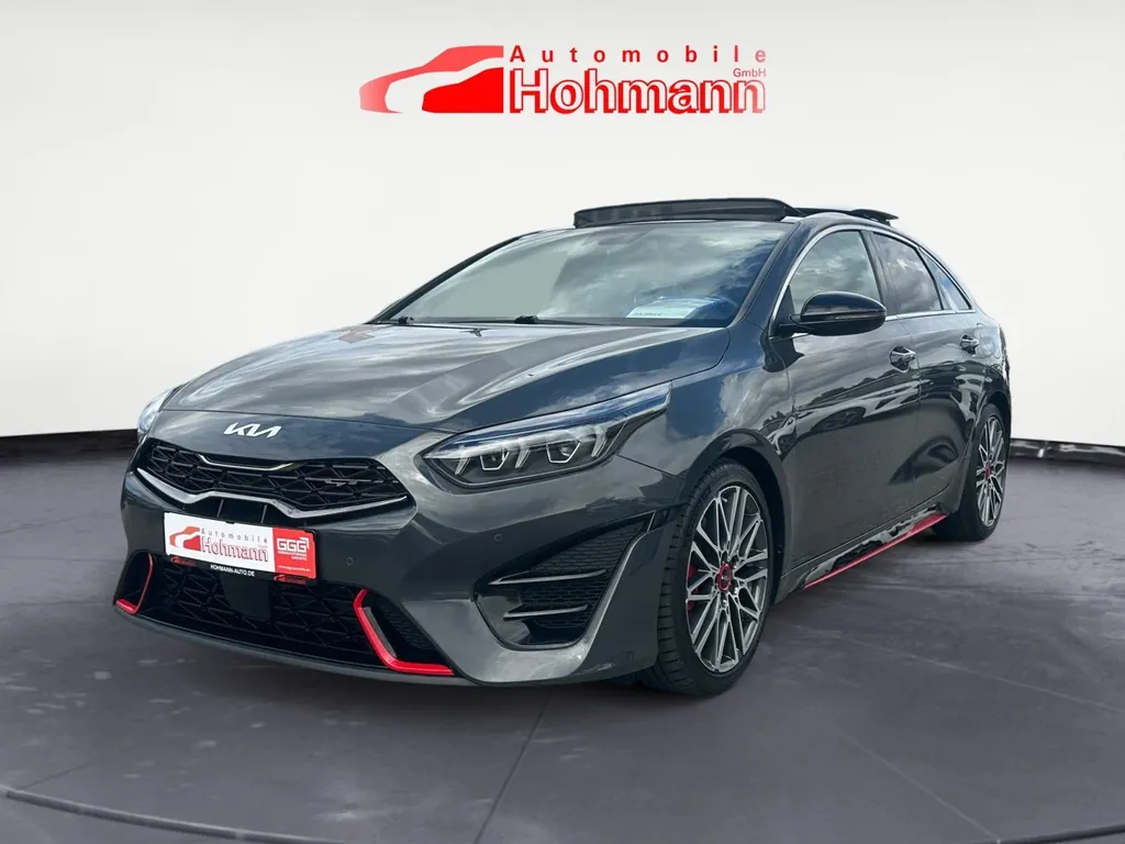 Kia pro cee'd / ProCeed