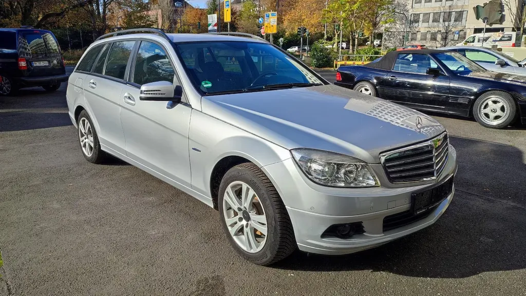 Mercedes-Benz C 180