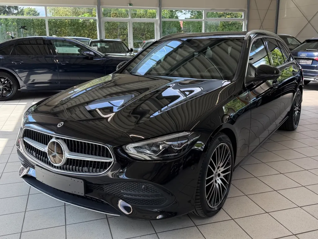 Mercedes-Benz C 220