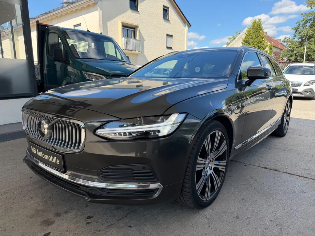 Volvo V90