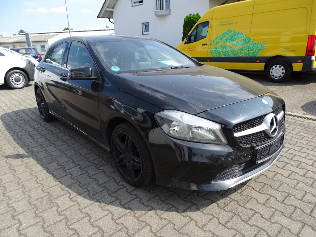 Mercedes-Benz A 200