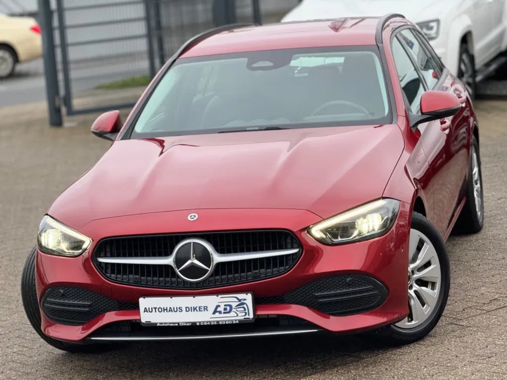 Mercedes-Benz C 220