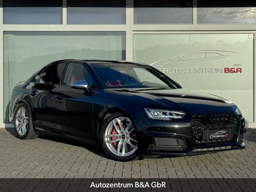Audi S4