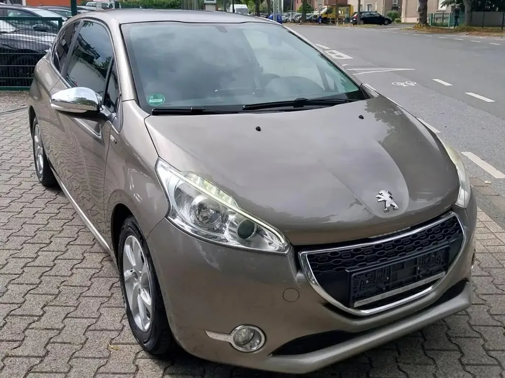 Peugeot 208 208 3-Türer 82 VTI Style