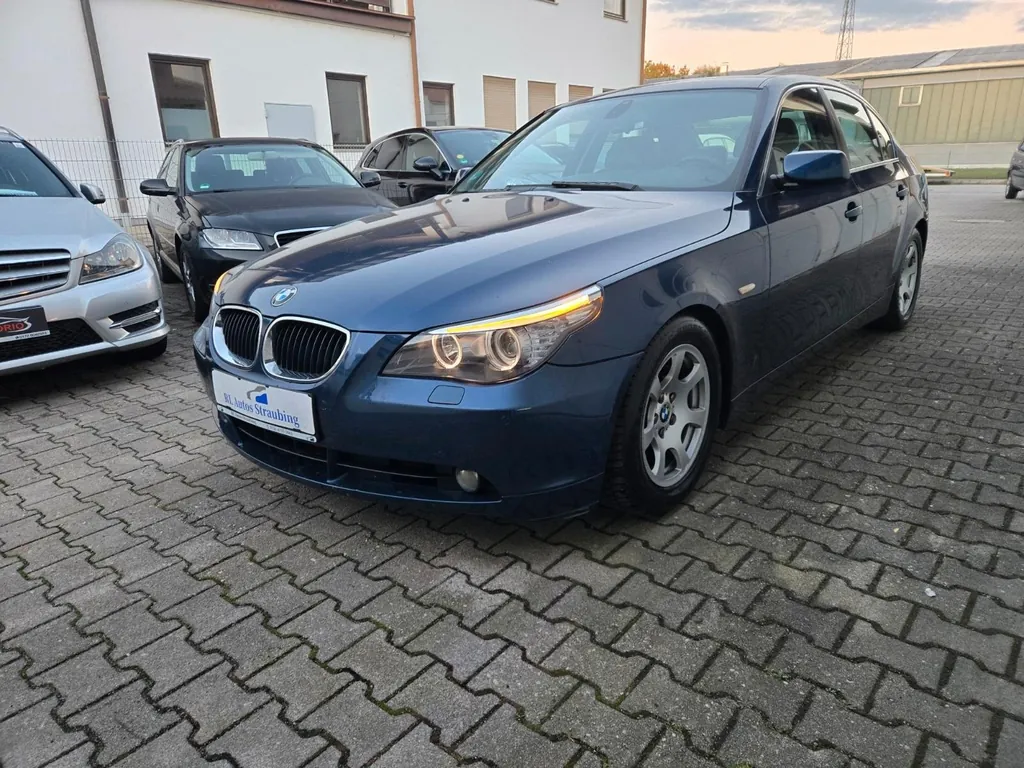 BMW 525