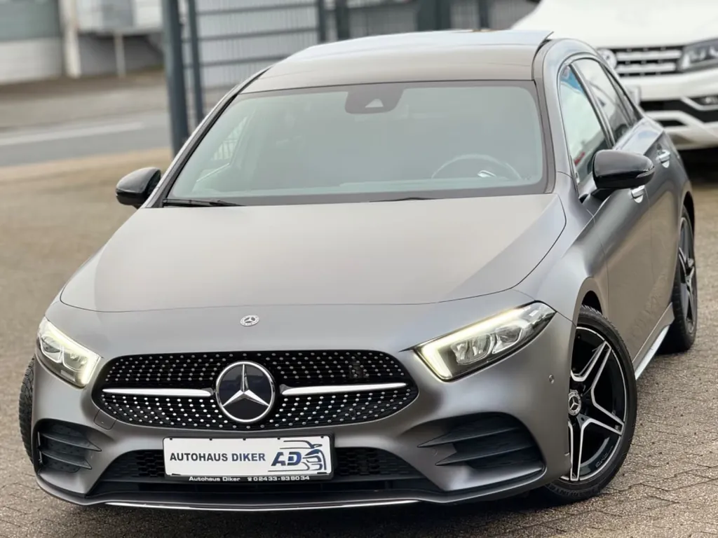 Mercedes-Benz A 200
