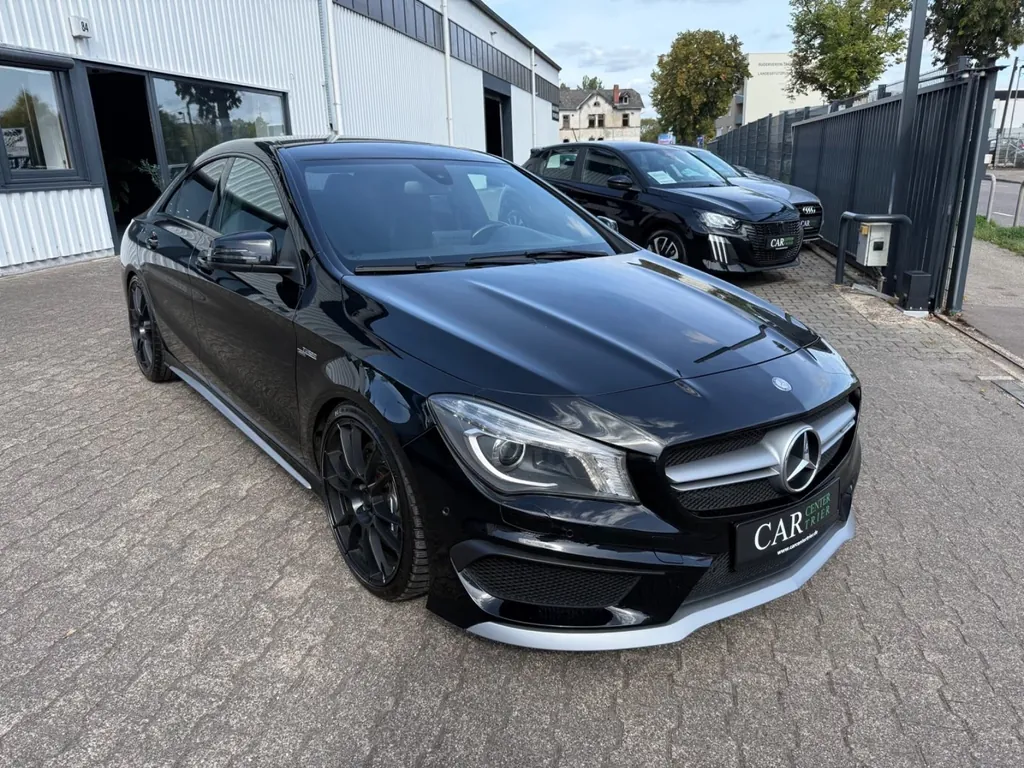 Mercedes-Benz CLA 45 AMG