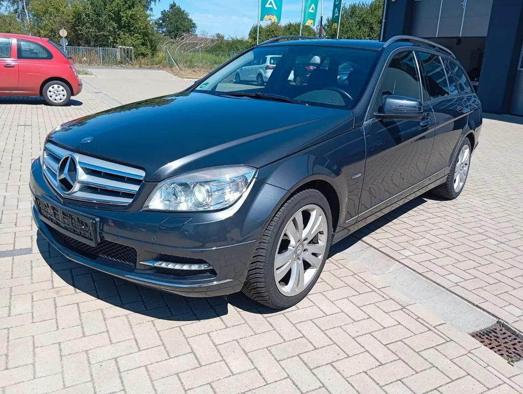 Mercedes-Benz C 200