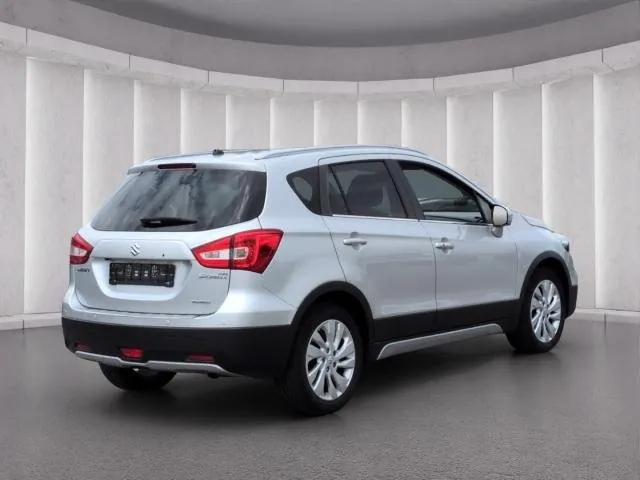Suzuki SX4 S-Cross