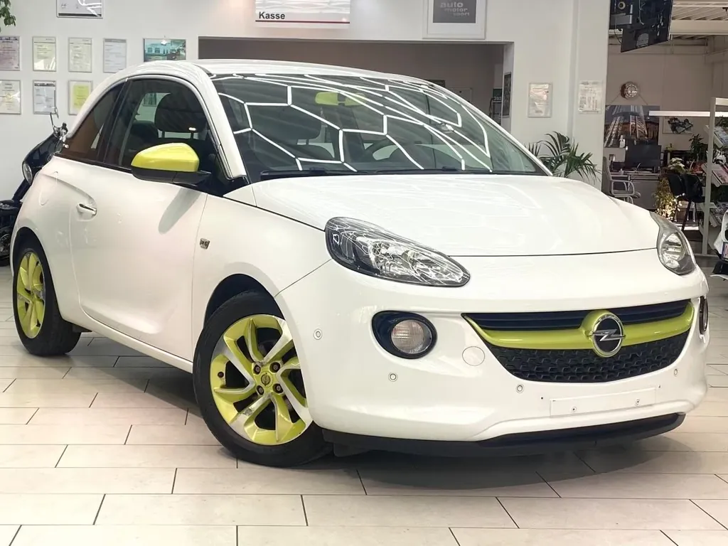 Opel Adam