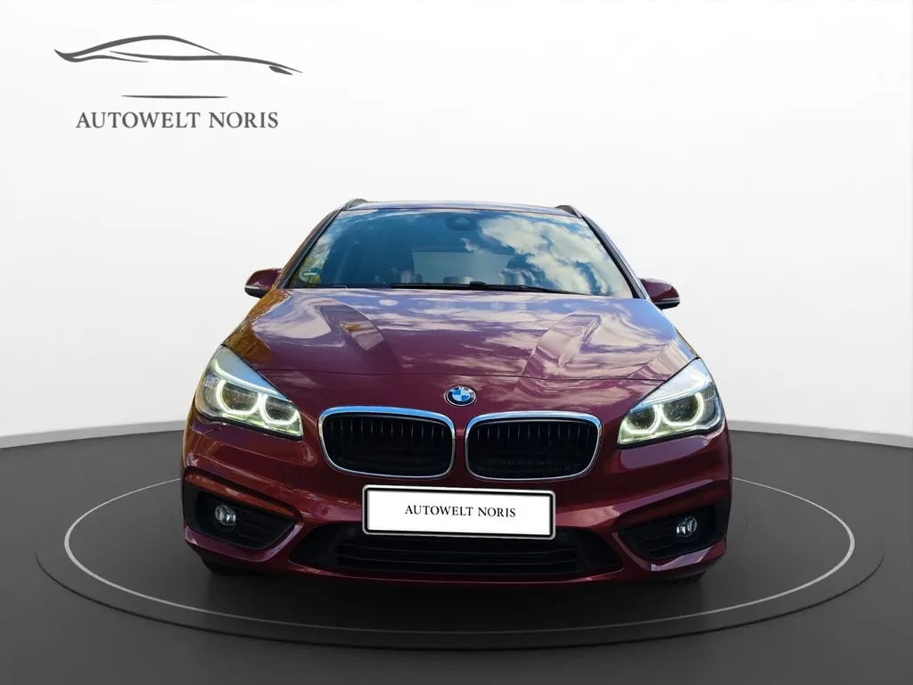 BMW 220