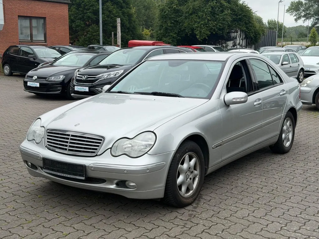 Mercedes-Benz C 180