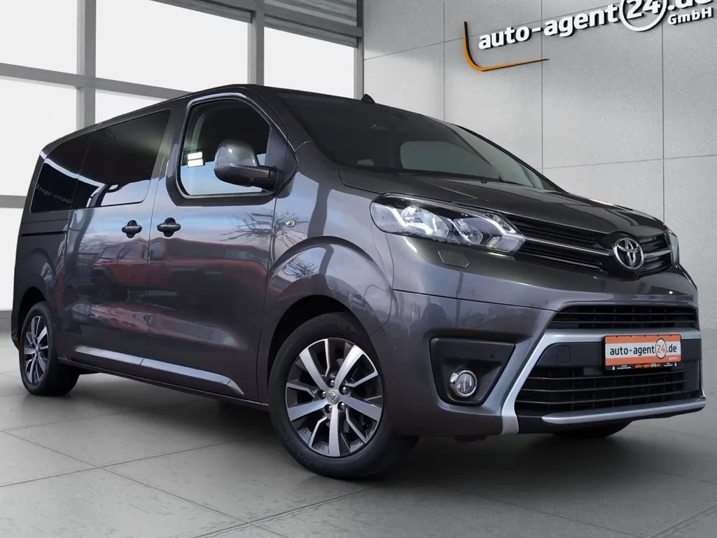 Toyota Proace (Verso)