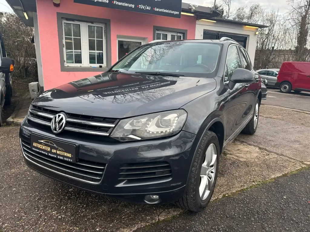 Volkswagen Touareg