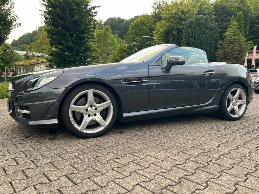 Mercedes-Benz SLK 200
