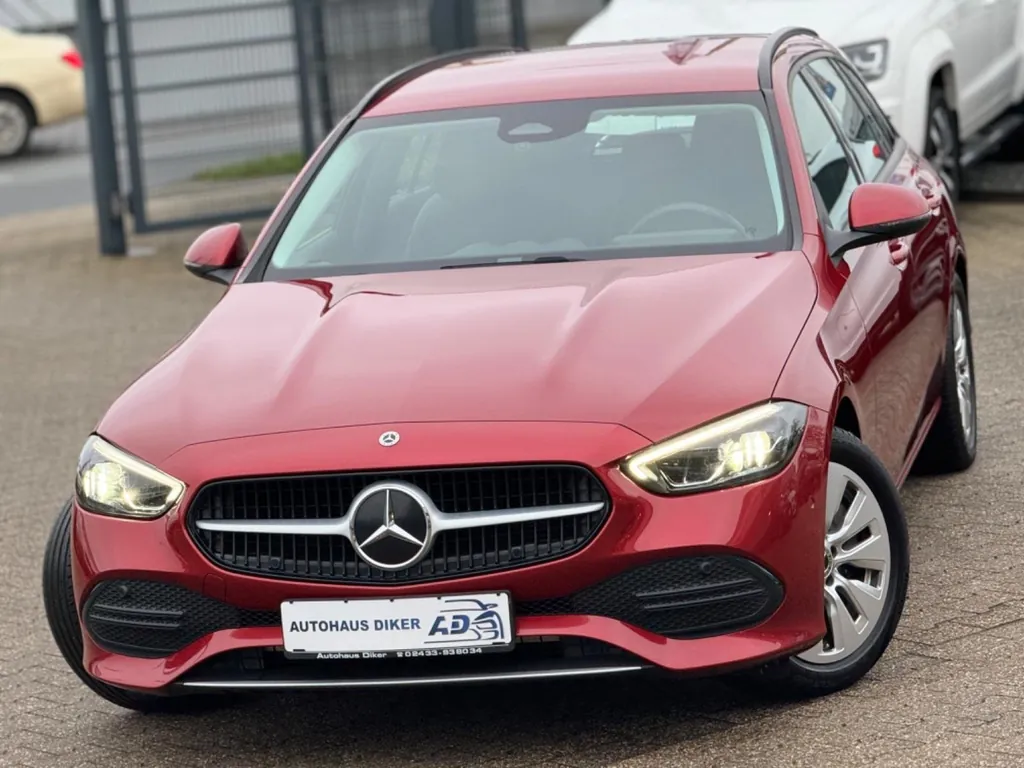 Mercedes-Benz C 220