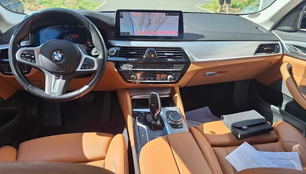 BMW 520