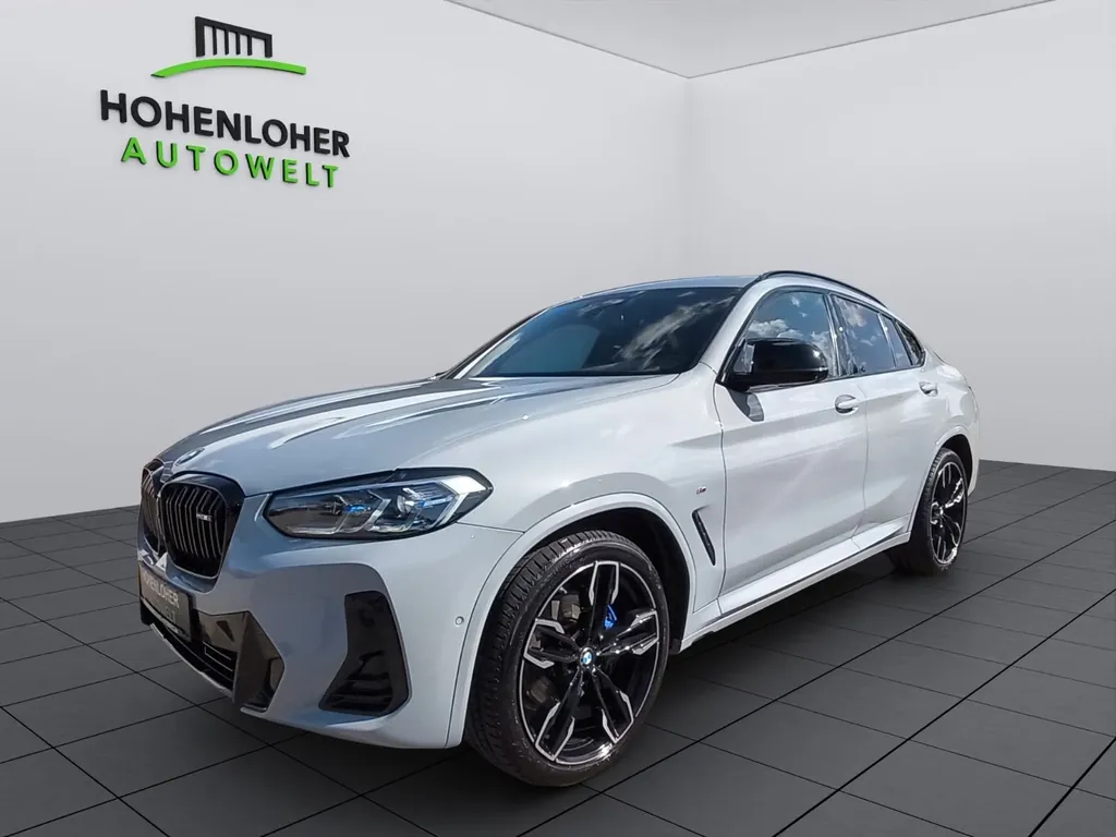 BMW X4 M40
