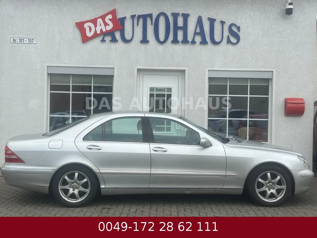 Mercedes-Benz S 320