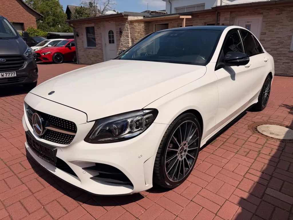 Mercedes-Benz C 300