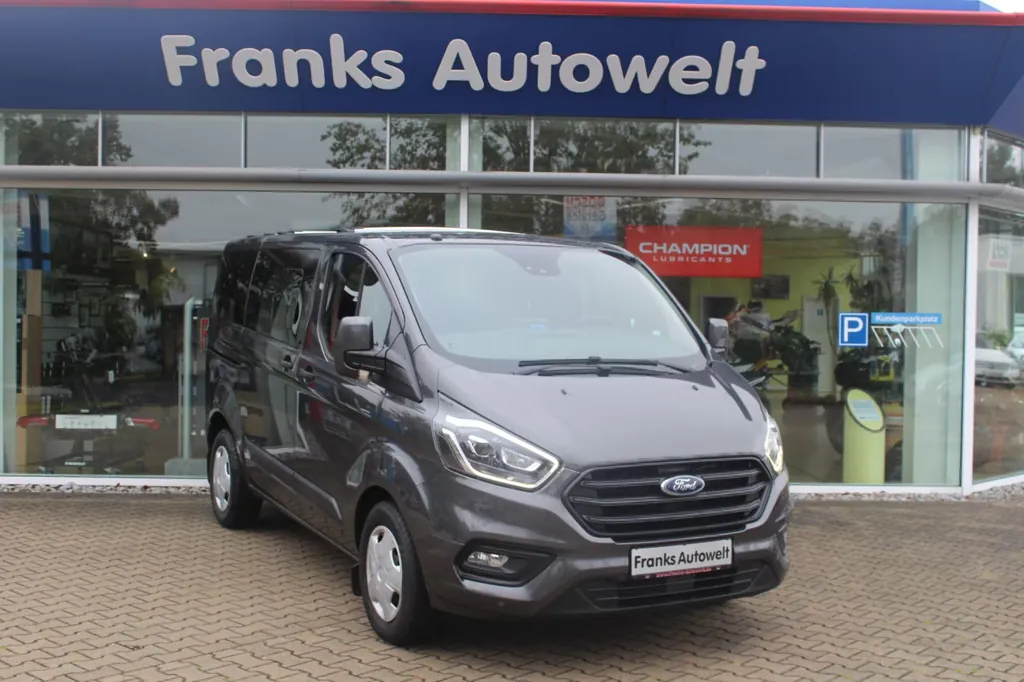Ford Tourneo Custom