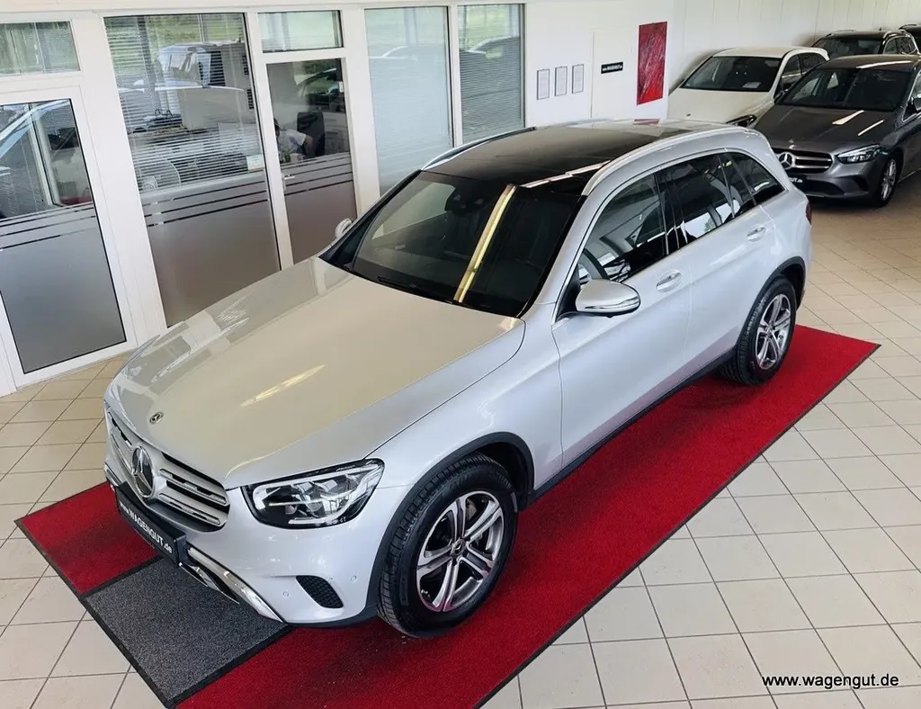 Mercedes-Benz GLC 220