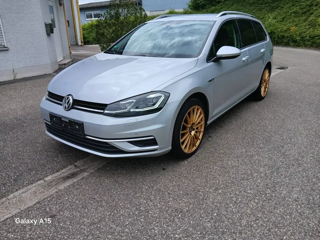 Volkswagen Golf Variant GOLF VII HIGHLIN 1.4 Neu TÜV Neu Inspektion R Line