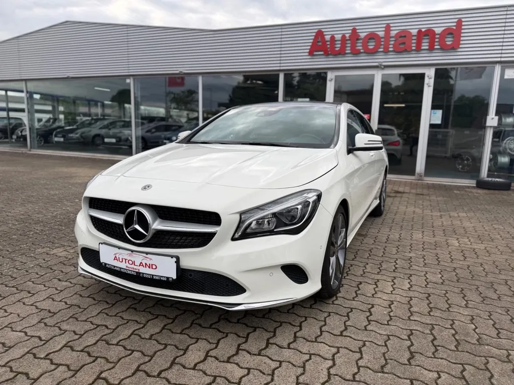 Mercedes-Benz CLA 220 Shooting Brake