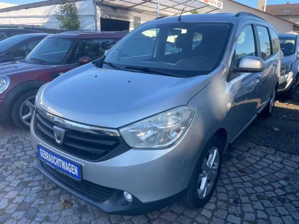 Dacia Lodgy