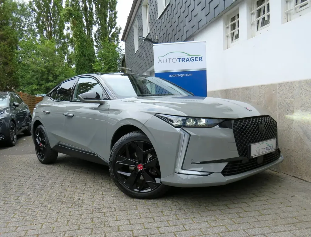 DS Automobiles DS4
