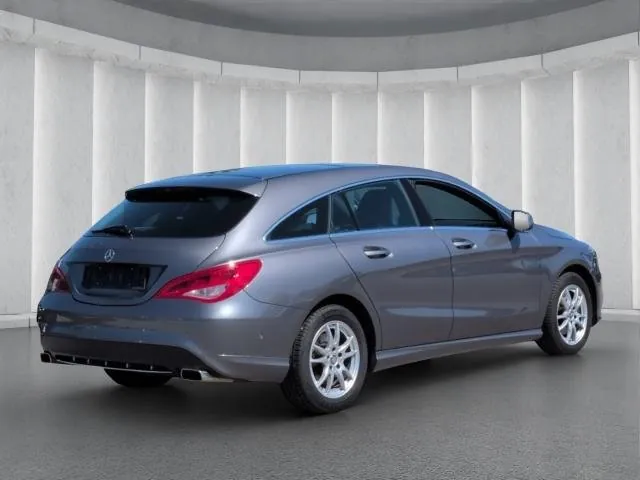 Mercedes-Benz CLA 200 Shooting Brake