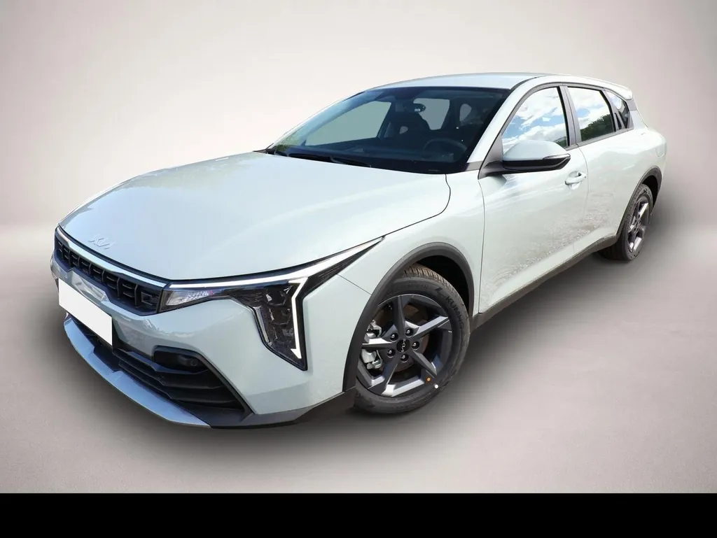 Kia K4