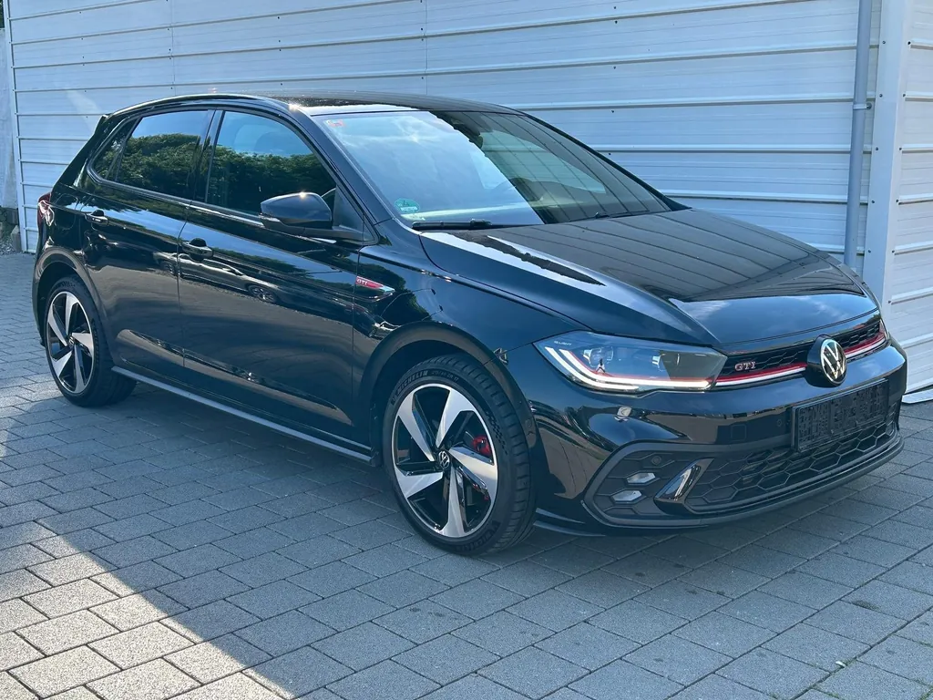 VW Polo