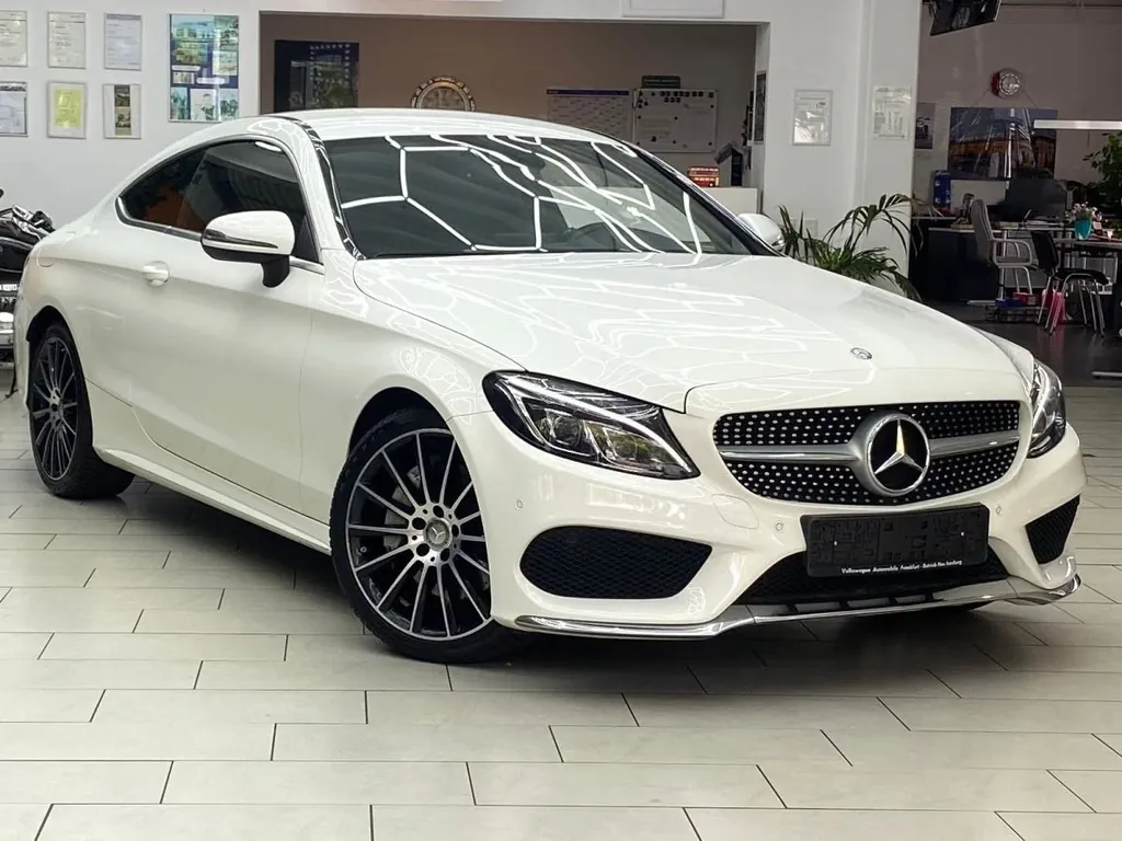 Mercedes-Benz C 300