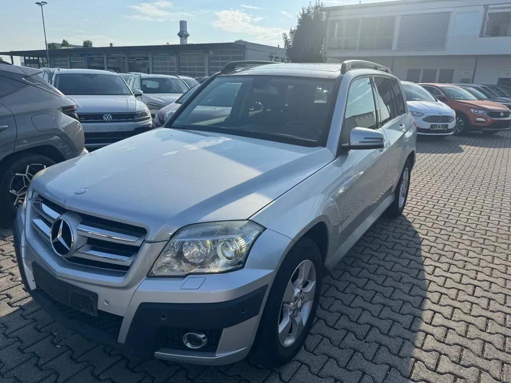 Mercedes-Benz GLK 320