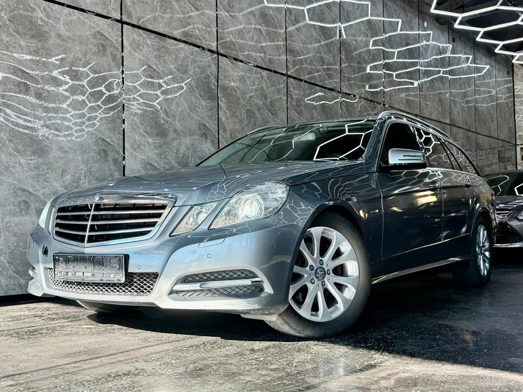 Mercedes-Benz E 250