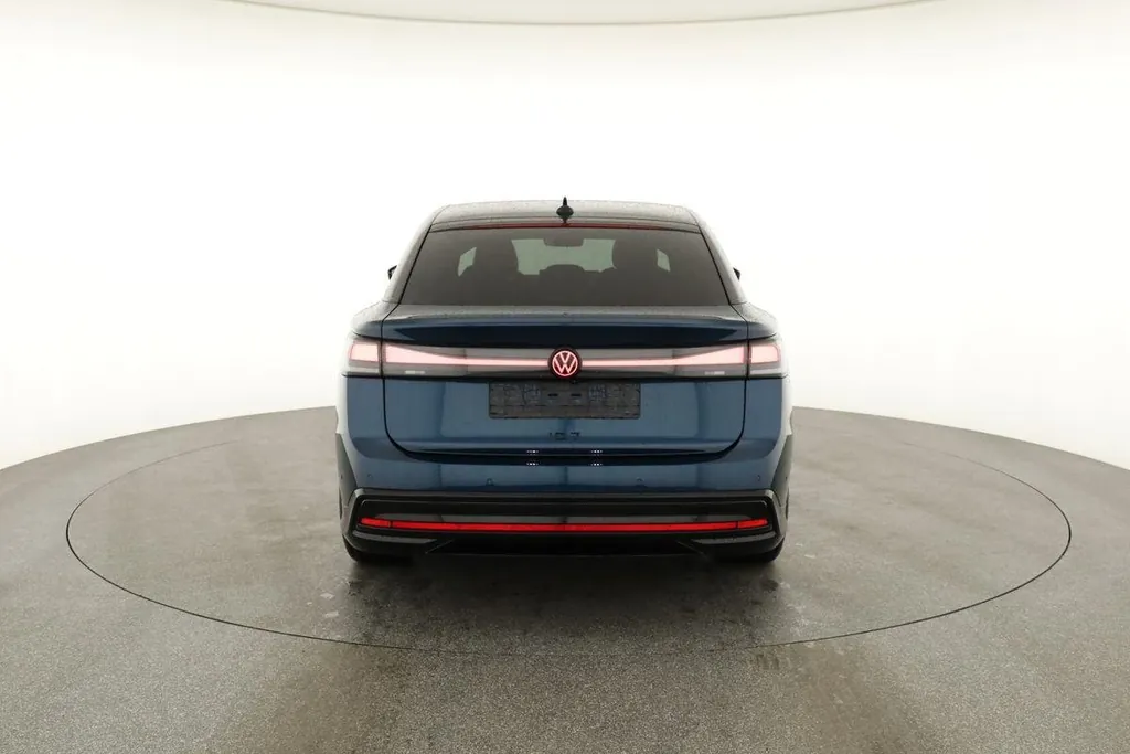 VW ID.7